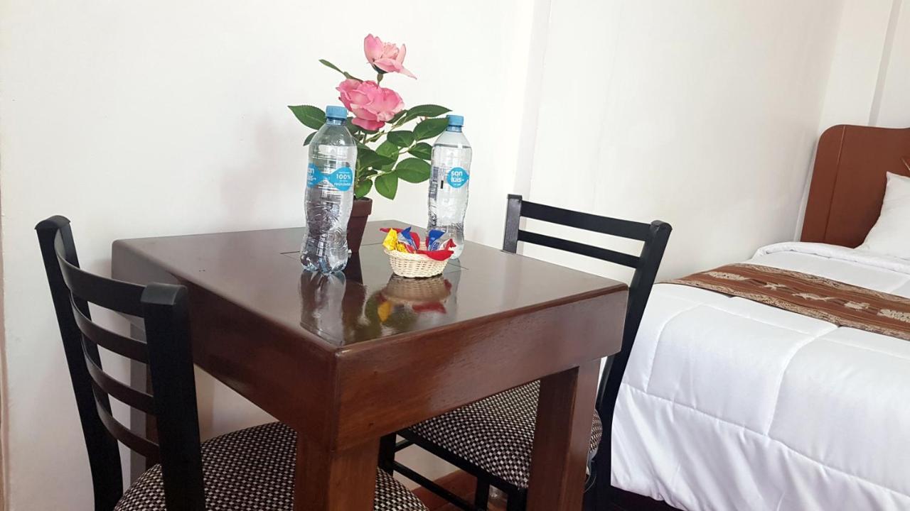 Hostal Comarca Imperial Куско Екстер'єр фото